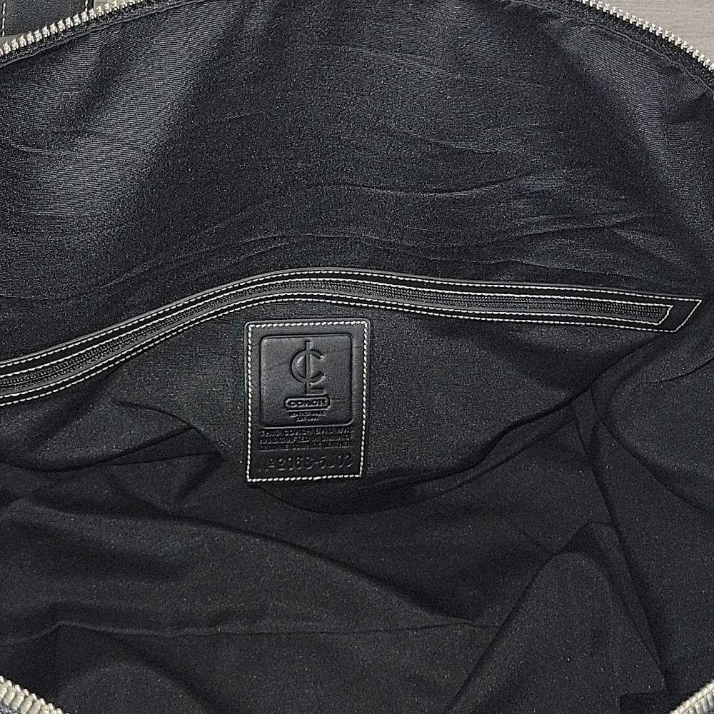 Coach 5J03 Weekender Black Leather Large Travel Duffle Bag Tote